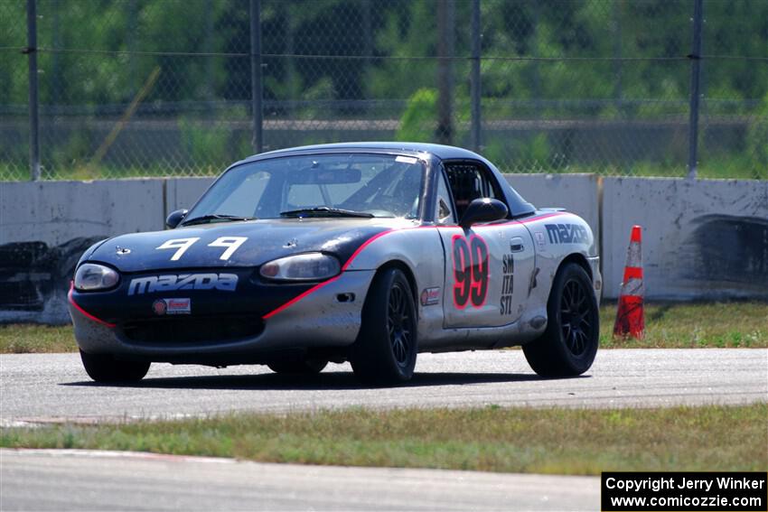 Jeremy Wilson's Spec Miata Mazda Miata