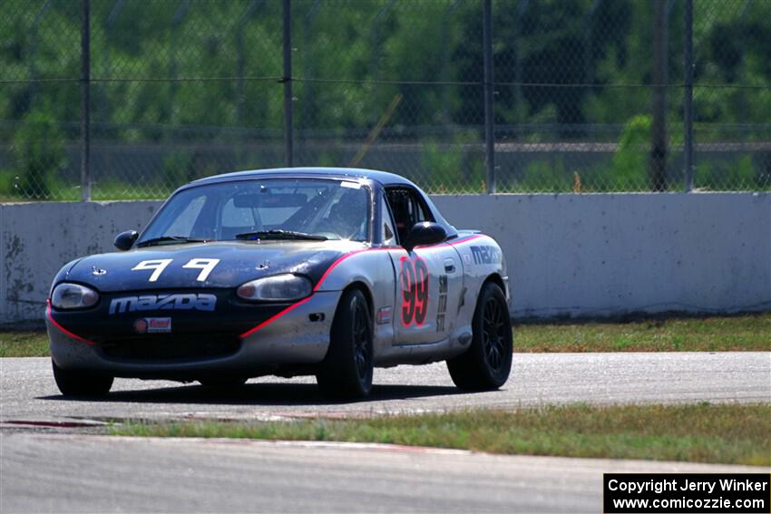 Jeremy Wilson's Spec Miata Mazda Miata