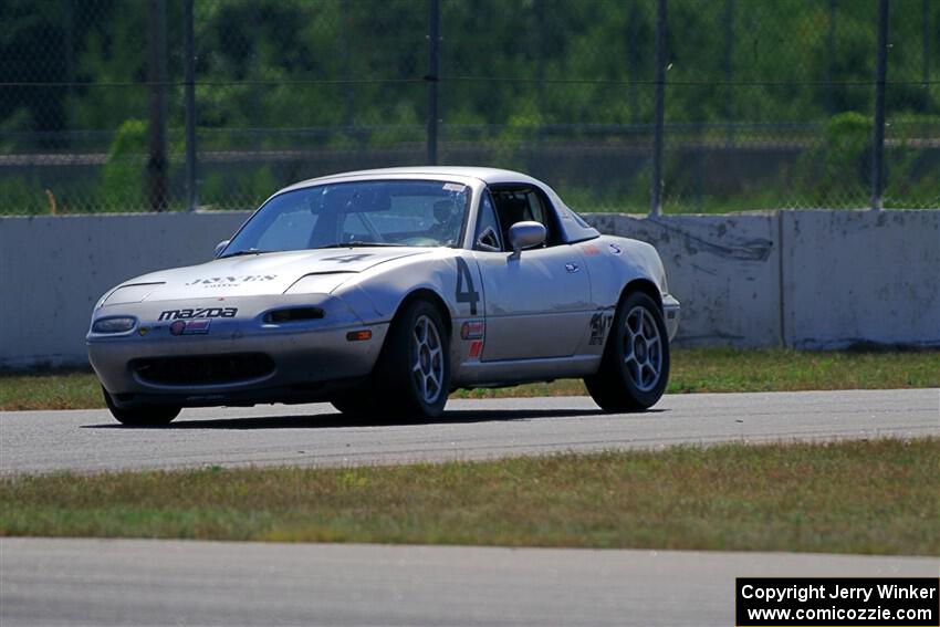 Tony Jones' Spec Miata Mazda Miata