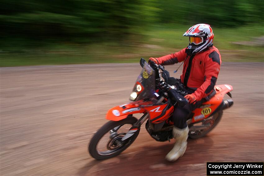 Rudi Bredenkamp's KTM 690 Enduro R on SS3, Norway Home.