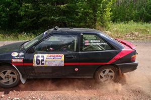Joe Boburka / Elizabeth Unglenieks-Ploeg Ford Escort on SS3, Norway Home.