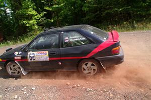 Joe Boburka / Elizabeth Unglenieks-Ploeg Ford Escort on SS3, Norway Home.