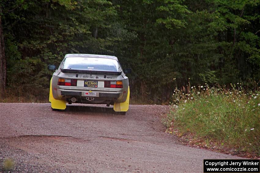 Matthew Heirtzler / Soren Olsen Porsche 944 on SS3, Norway Home.