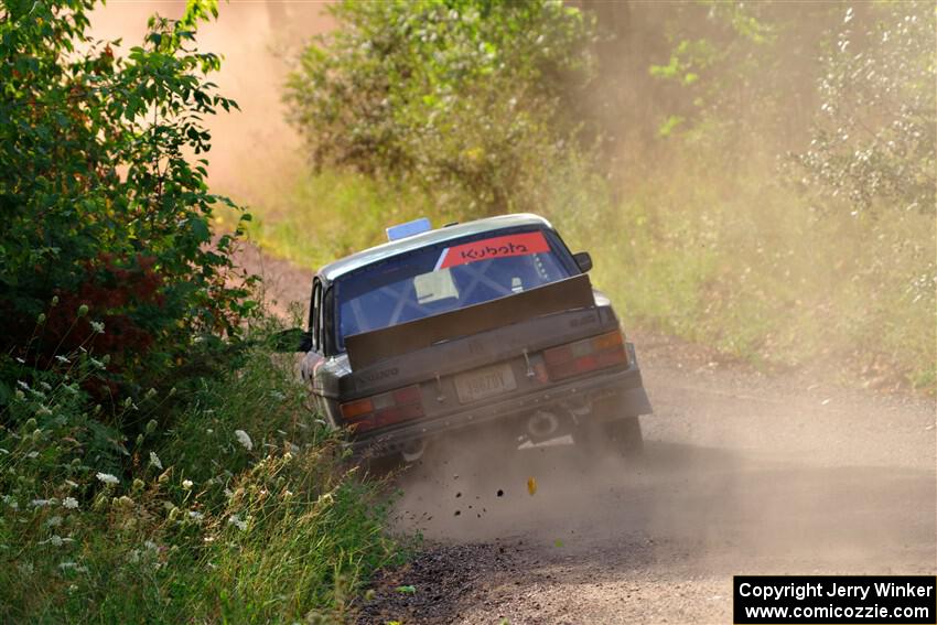 Adam Brock / Shanti Witt Volvo 244 on SS5, Norway South II.