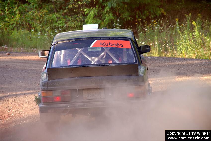 Adam Brock / Shanti Witt Volvo 244 on SS6, Norway North.