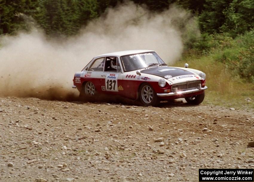 Phil Smith / Dallas Smith MGB-GT on SS7 (Parmachenee East)