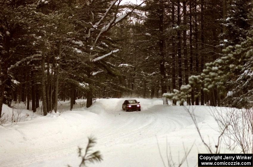 Jake Himes / Silas Himes Nissan Sentra SE-R on SS8 (Rouse)