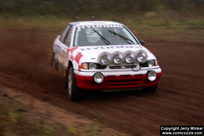 The Paul Choinere / Jeff Becker Hyundai Elantra were wicked fast at the practice stage.