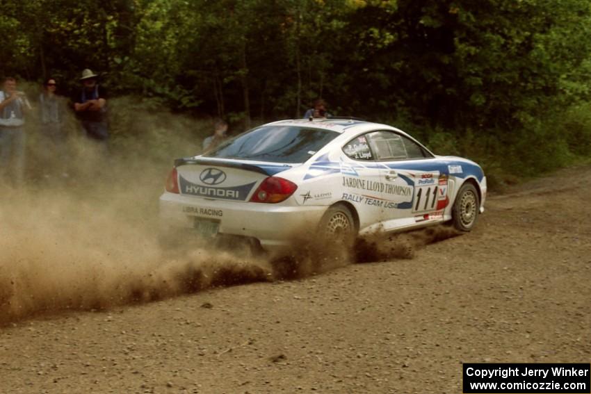 John Lloyd / Pauline Gullick Hyundai Tiburon at the SS9 (Heart Lake) spectator area.