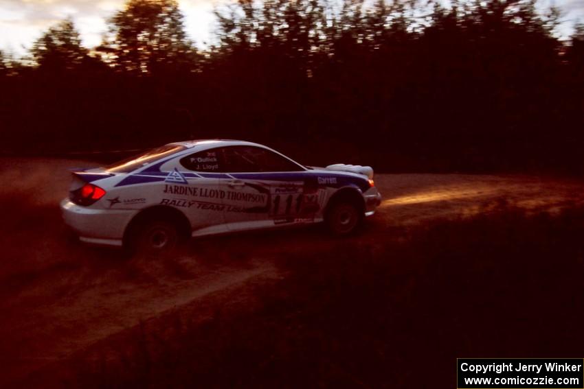 John Lloyd / Pauline Gullick Hyundai Tiburon on SS14, South Smoky Hills.