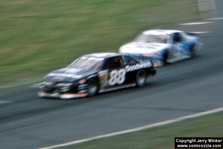 Mike Eddy's Pontiac Grand Prix and Tony Raines' Chevy Lumina